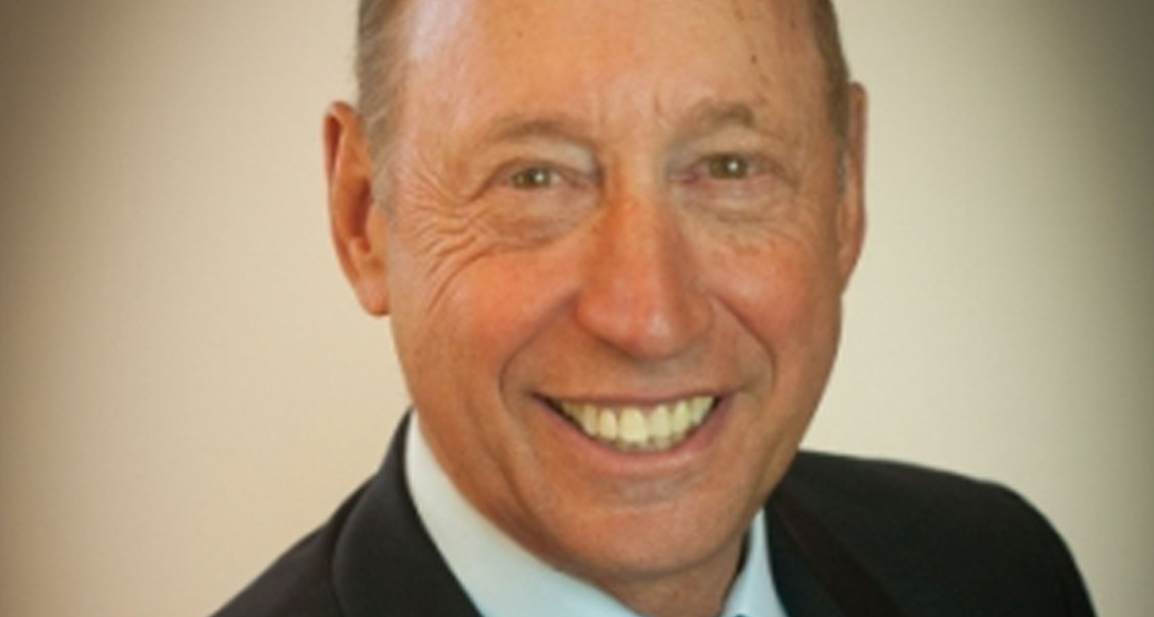 Dr. Steven Ruden